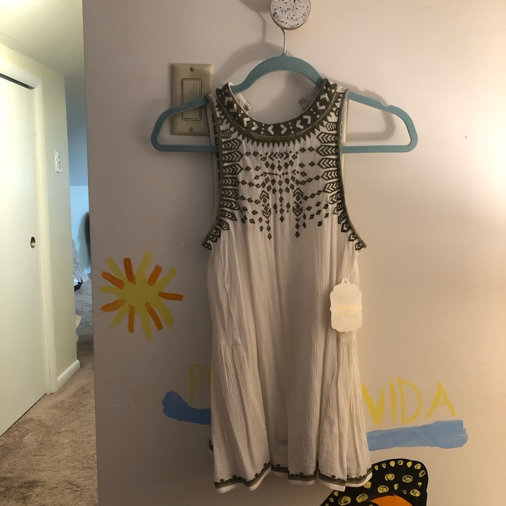 Altar’d State sleeveless flowy top (never worn)